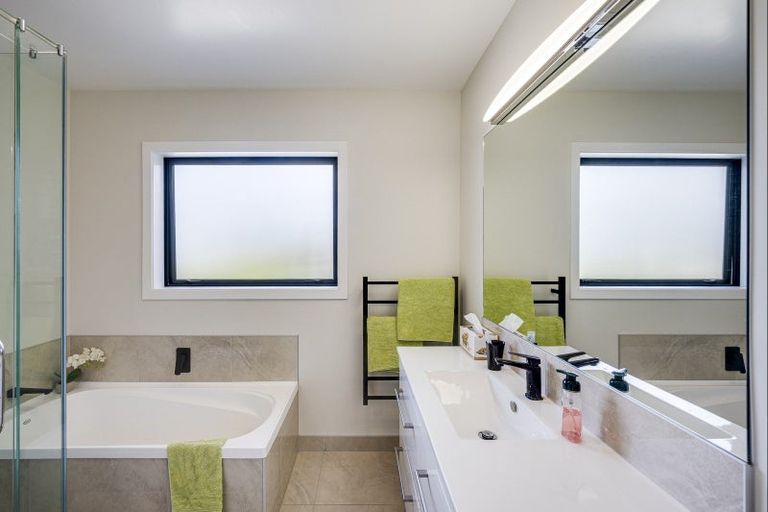 Photo of property in 139 Ngatarawa Road, Bridge Pa, Hastings, 4175