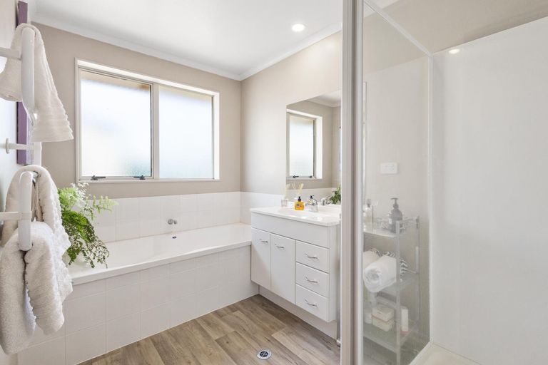 Photo of property in 7 Mirbeck Avenue, Cambridge, 3434