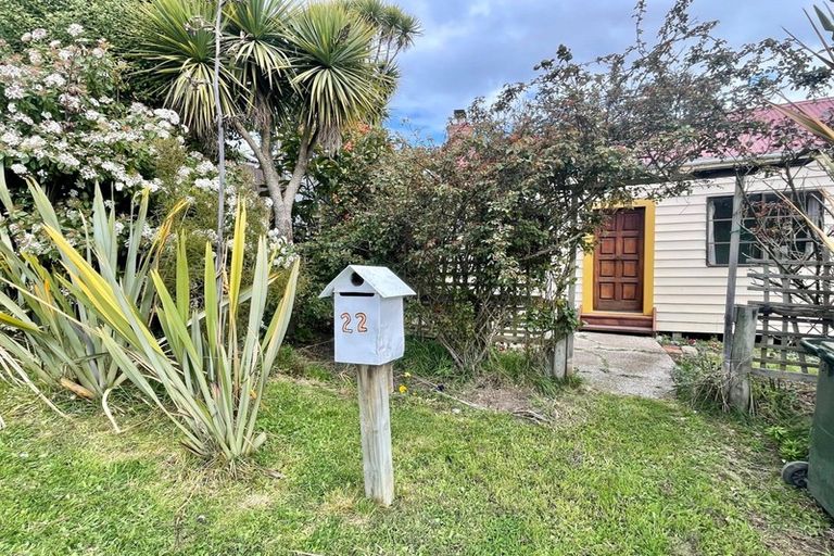 Photo of property in 22 Torquay Street, Kaitangata, 9210
