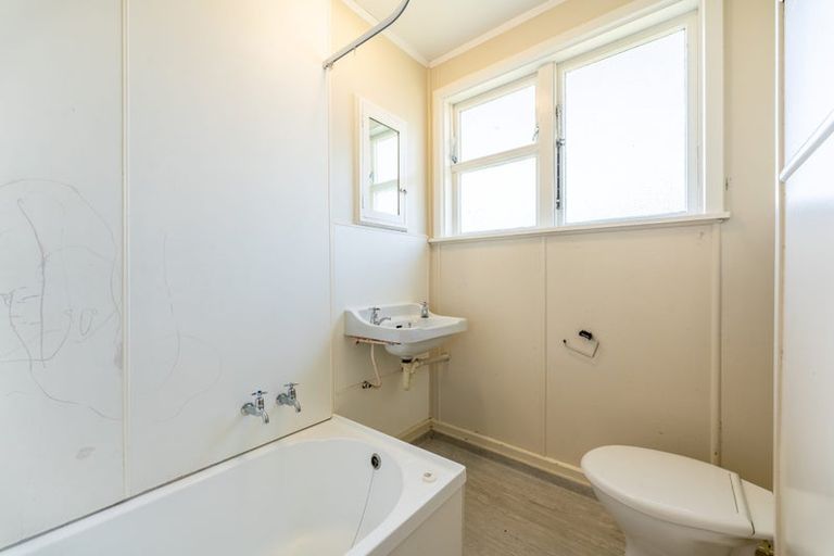 Photo of property in 98 Grants Road, Marchwiel, Timaru, 7910