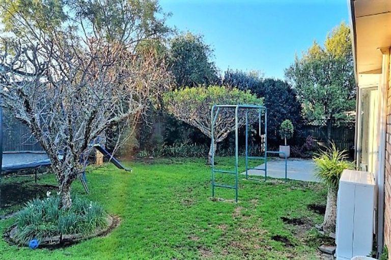 Photo of property in 11 Belmont Rise, Katikati, 3129