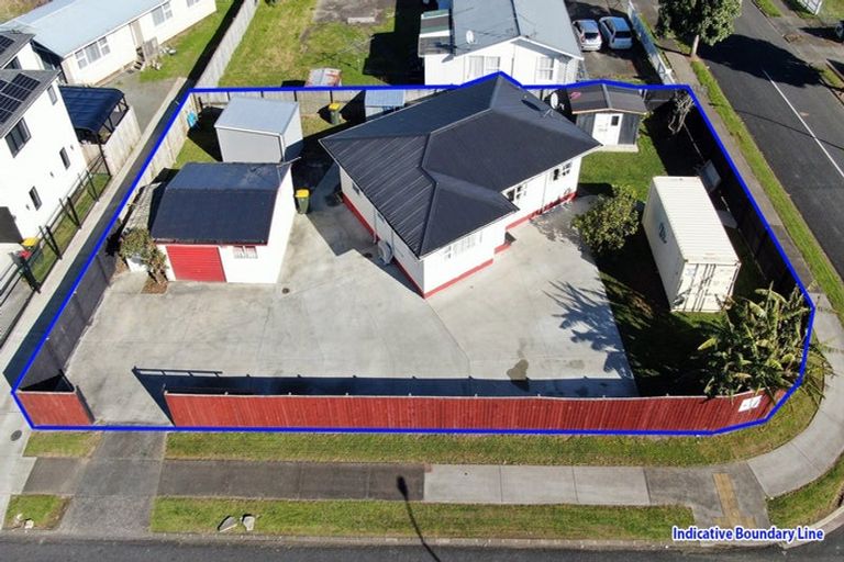 Photo of property in 78 Raglan Street, Mangere East, Auckland, 2024