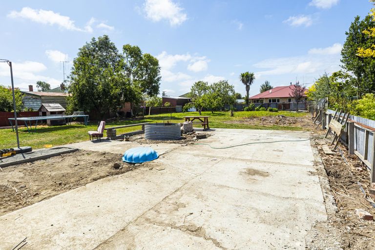 Photo of property in 8 Mckenzie Street, Geraldine, 7930