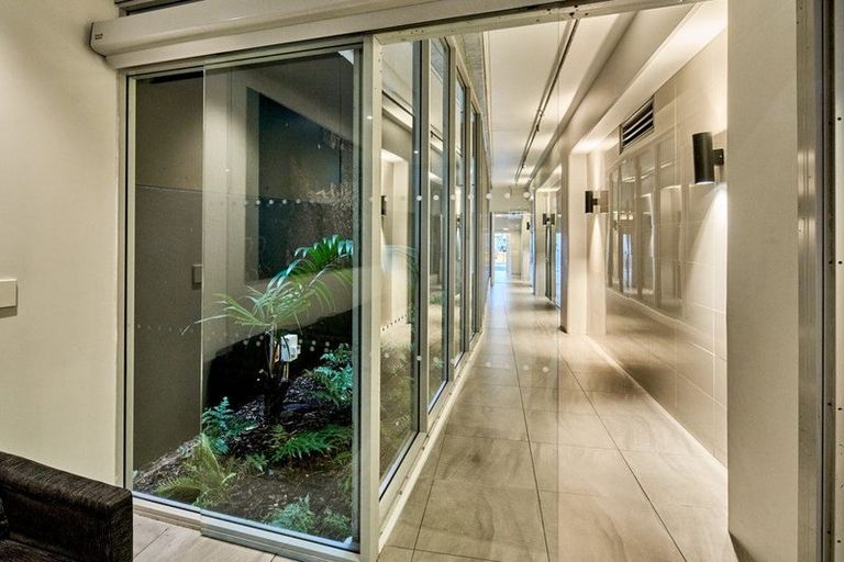 Photo of property in Soho Apartments, 817/74 Taranaki Street, Te Aro, Wellington, 6011