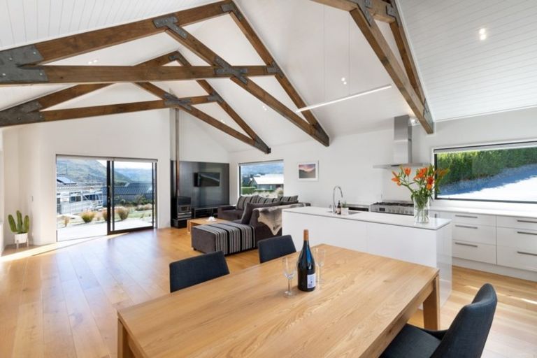 Photo of property in 43 Mcadam Drive, Jacks Point, Queenstown, 9371