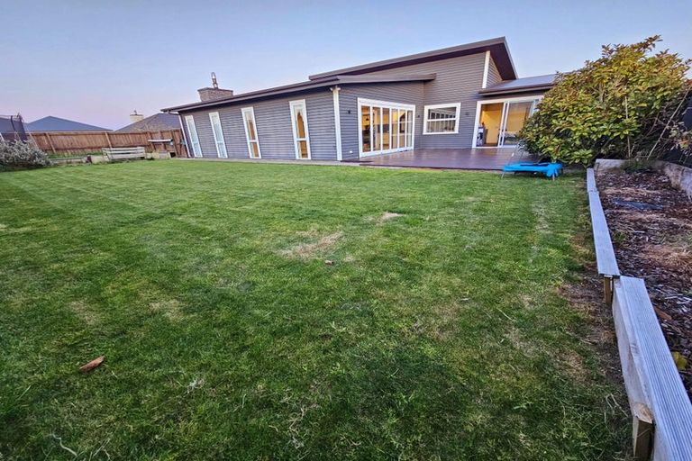 Photo of property in 37 Quartz Drive, Rolleston, 7614