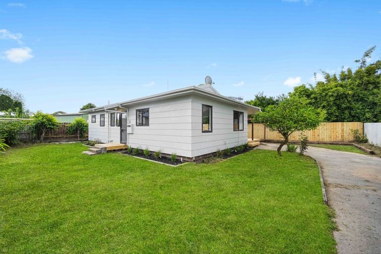 Photo of property in 24 Puriri Street, Wainuiomata, Lower Hutt, 5014