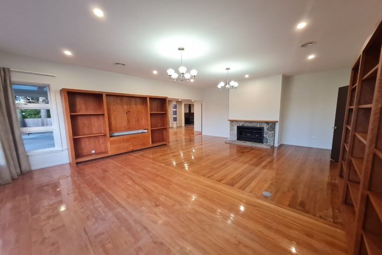 Photo of property in 53 Neeves Road, Kaiapoi, 7691