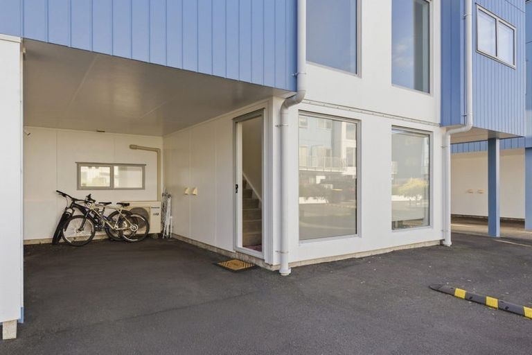 Photo of property in 30/31 Reynolds Place, Papamoa Beach, Papamoa, 3118