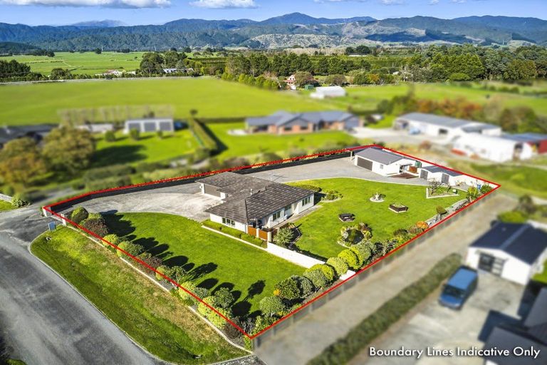 Photo of property in 51 Garth Road, Levin, 5571