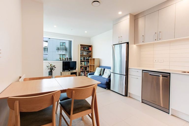 Photo of property in 707/6 Waikumete Road, Glen Eden, Auckland, 0602