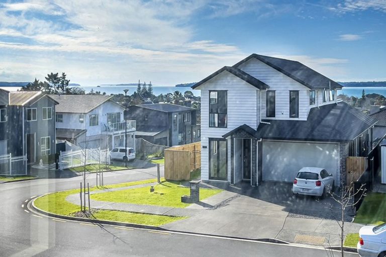 Photo of property in 27 Thistle Close, Beachlands, Auckland, 2018