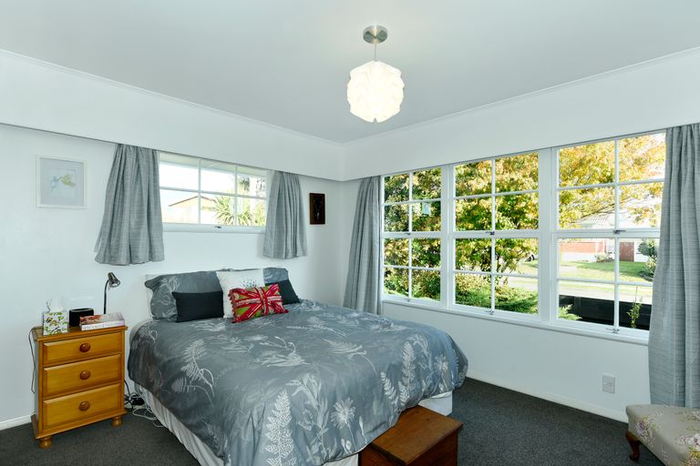 Photo of property in 30 Fergusson Street, Stoke, Nelson, 7011