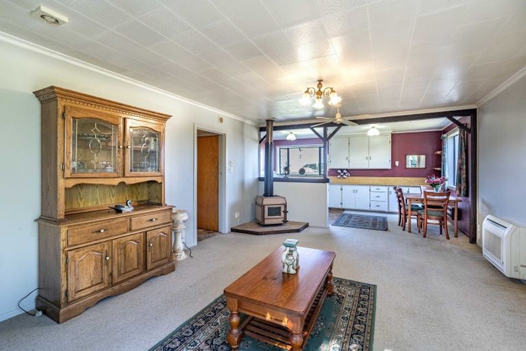 Photo of property in 65 Kilmarnock Street, Wallacetown, 9816