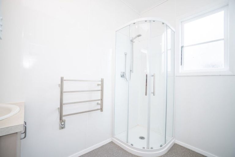 Photo of property in 6 Rangiora Avenue, Roslyn, Palmerston North, 4414