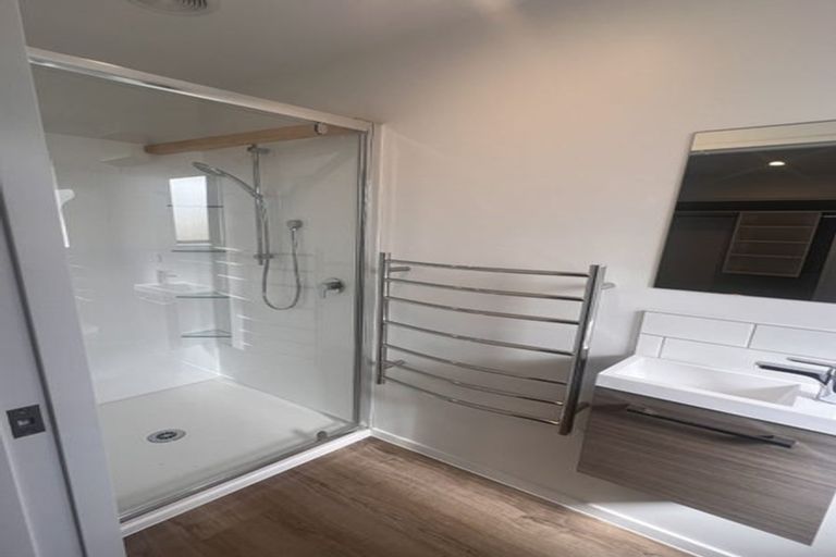Photo of property in 39a Moore Street, Hillcrest, Auckland, 0627