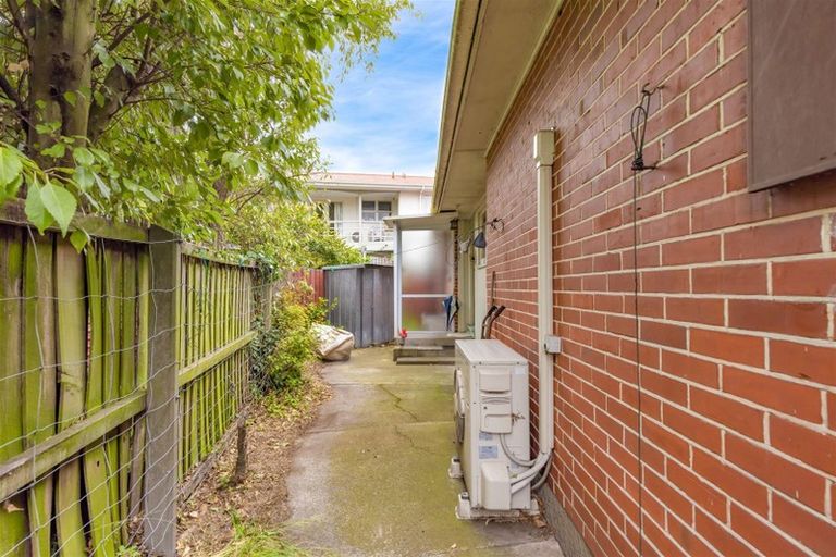 Photo of property in 236 Grahams Road, Burnside, Christchurch, 8053