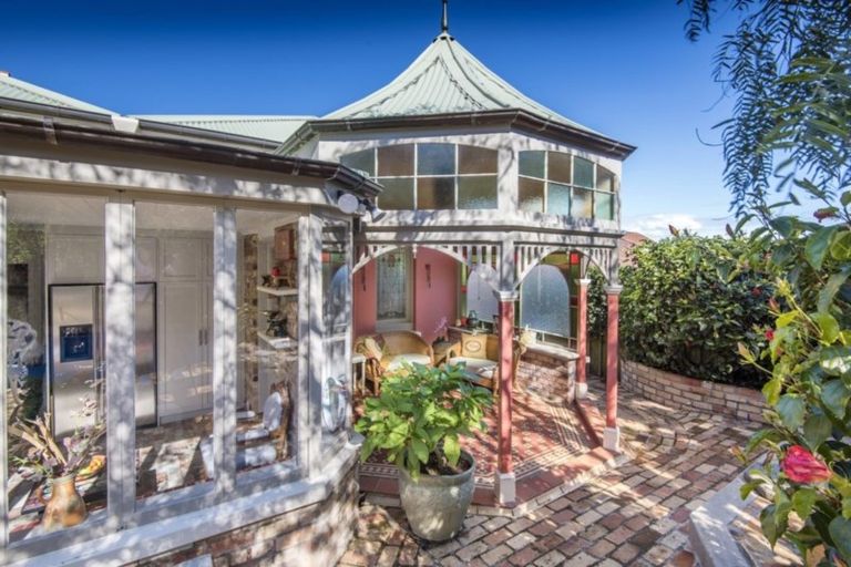 Photo of property in 11 Rattray Street, Devonport, Auckland, 0624