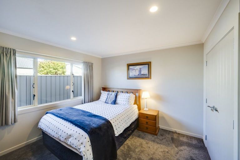 Photo of property in 6 Palliser Place, Poraiti, Napier, 4112