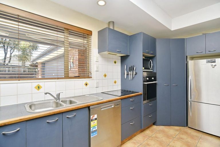 Photo of property in 83 Mackworth Street, Woolston, Christchurch, 8062