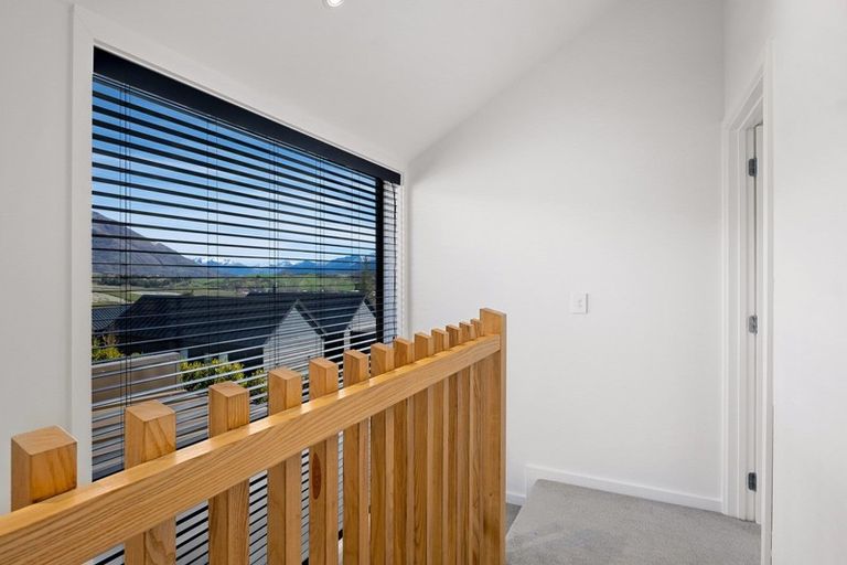 Photo of property in 6 Mckenzies Shute, Jacks Point, Queenstown, 9371