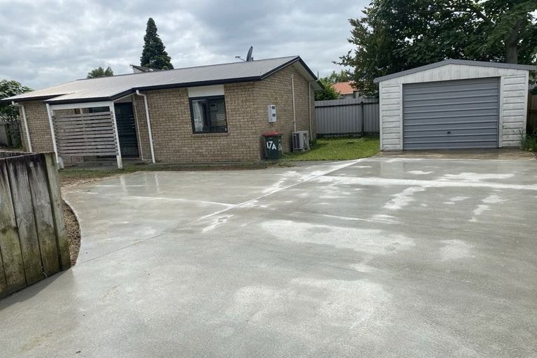Photo of property in 17 Hockin Place, Fairfield, Hamilton, 3214
