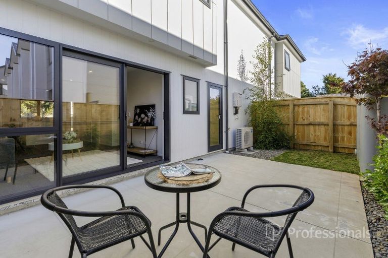 Photo of property in 1/104 Martin Street, Wallaceville, Upper Hutt, 5018