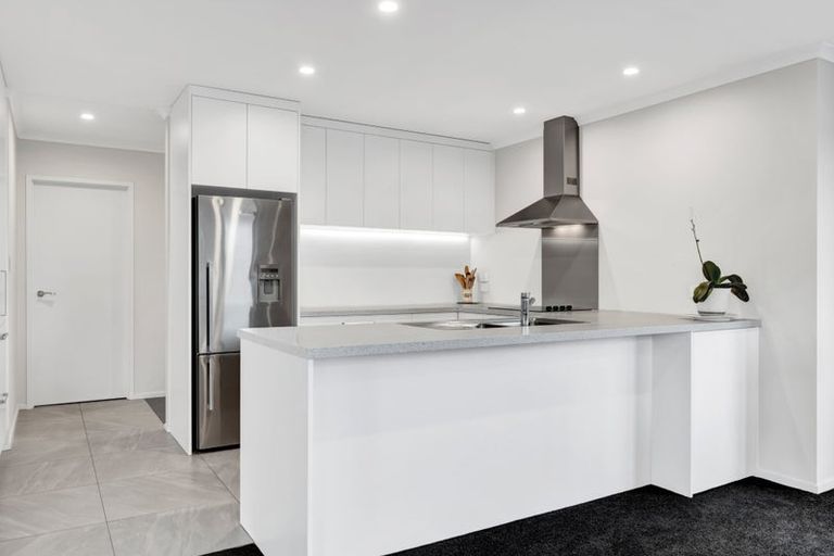 Photo of property in Cowling Road, Hurdon, New Plymouth, 4310