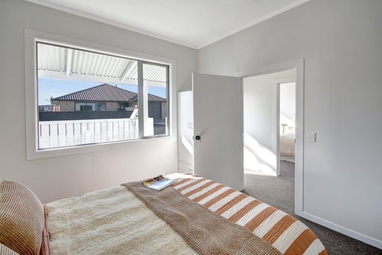 Photo of property in 76 Wesley Street, South Dunedin, Dunedin, 9012