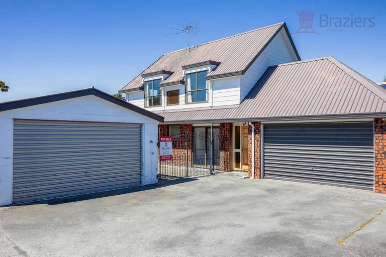 Photo of property in 3/45a Main Road, Redcliffs, Christchurch, 8081