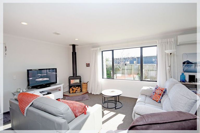 Photo of property in 29 Forbes Road, Foxton Beach, Foxton, 4815