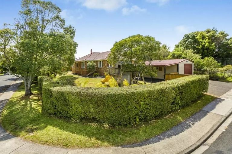 Photo of property in 63 Kervil Avenue, Te Atatu Peninsula, Auckland, 0610