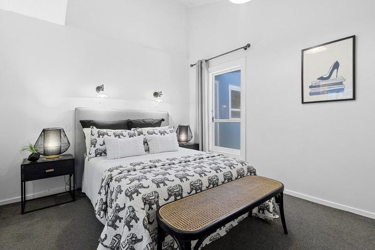 Photo of property in 6 Estuary Street, Makara Beach, Karori, 6972