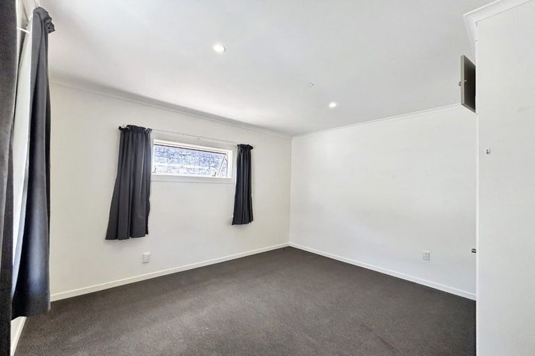 Photo of property in 19 Lombard Street, Palmerston North, 4410