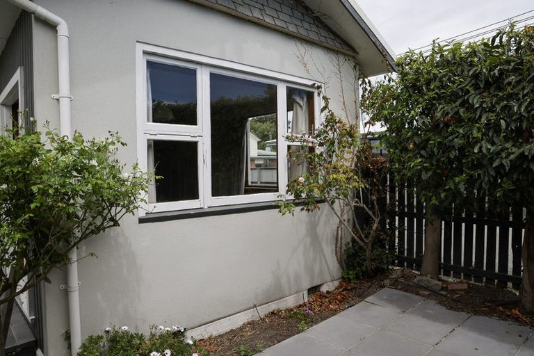 Photo of property in 32 Croydon Street, Sydenham, Christchurch, 8023
