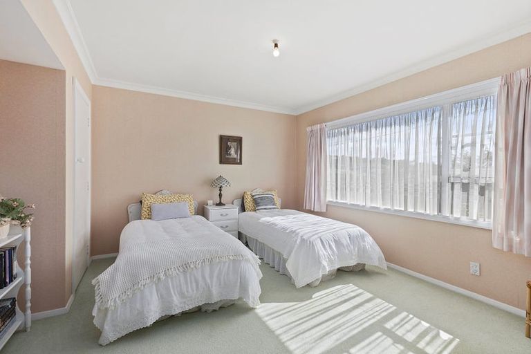 Photo of property in 4 Pembroke Street, Tawa, Wellington, 5028