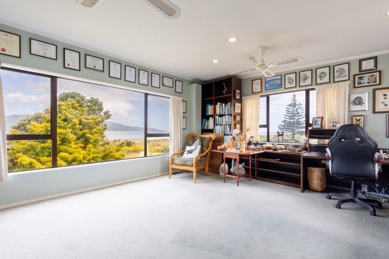 Photo of property in 73 Manly Street, Paraparaumu Beach, Paraparaumu, 5032