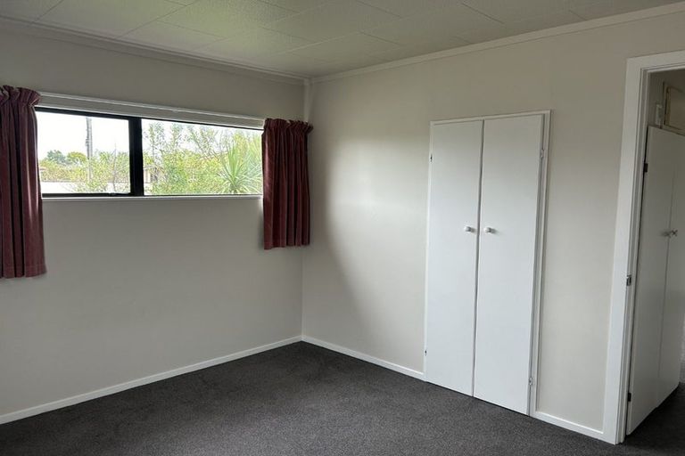 Photo of property in 75b Romilly Street, Westport, 7825