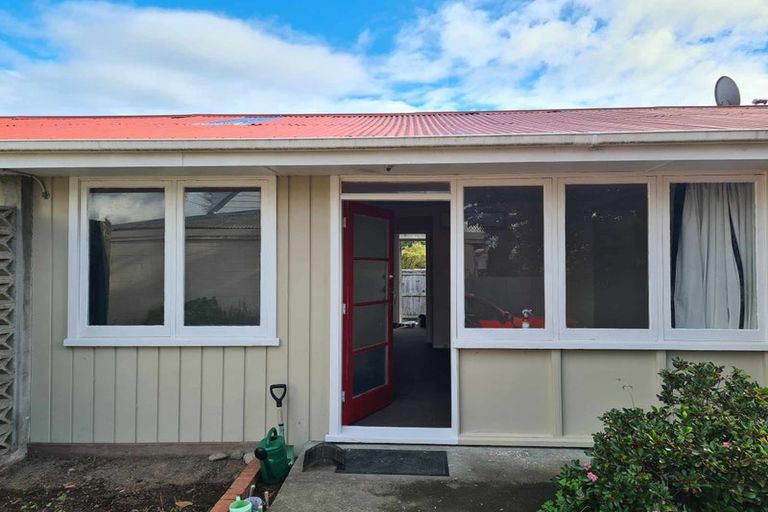 Photo of property in 46 Wilford Street, Wallaceville, Upper Hutt, 5018