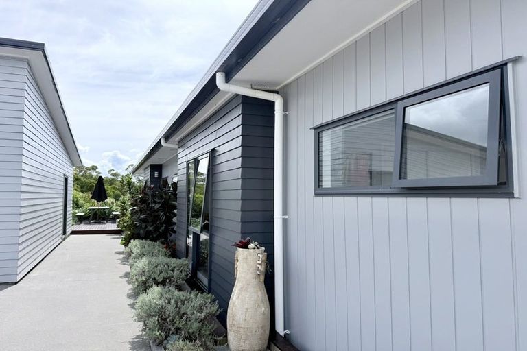 Photo of property in 157 Tui Glen Road, Haruru, 0204