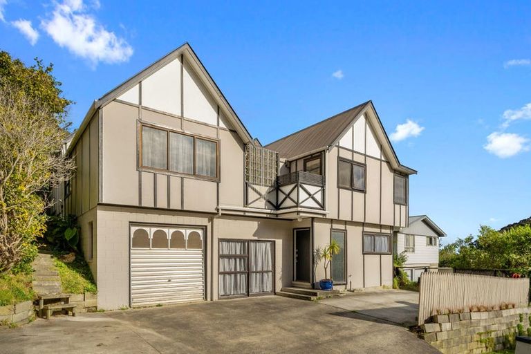 Photo of property in 10 Mamaku Street, Paraparaumu, 5032