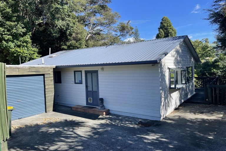 Photo of property in 36a Fairmount Road, Titirangi, Auckland, 0604
