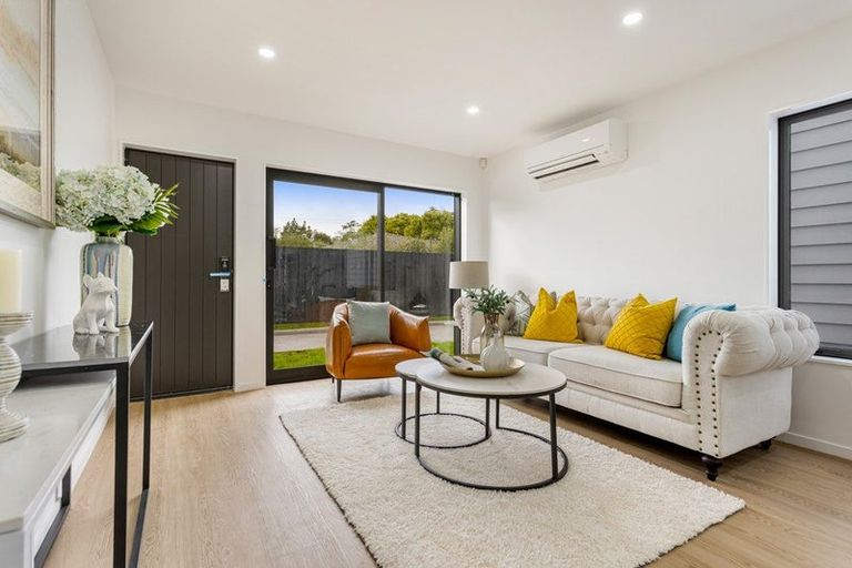 Photo of property in 4/20 Metcalfe Road, Ranui, Auckland, 0612