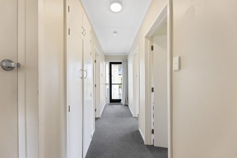 Photo of property in 485 Kaikorai Valley Road, Bradford, Dunedin, 9011