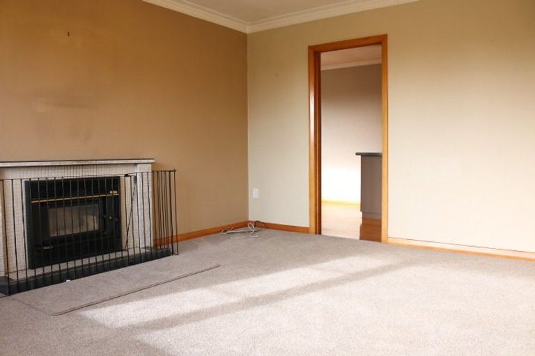 Photo of property in 16 Glen Place, Awapuni, Palmerston North, 4412