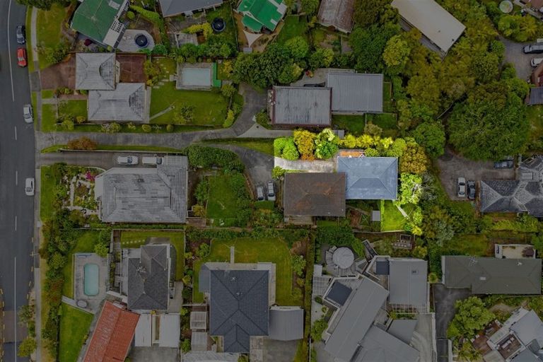 Photo of property in 2/4 Helvetia Drive, Browns Bay, Auckland, 0630