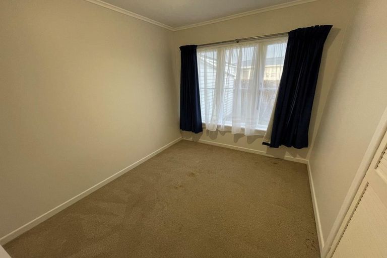 Photo of property in 13 Surrey Street, Manurewa, Auckland, 2102
