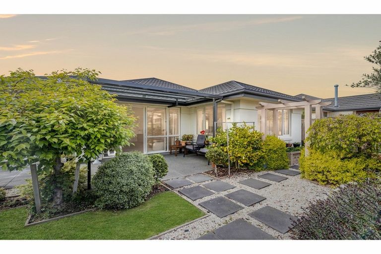 Photo of property in 3 Mahlet Street, Northwood, Christchurch, 8051