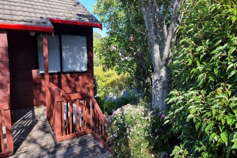 Photo of property in 3 Malters Place, Browns Bay, Auckland, 0630