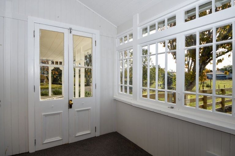 Photo of property in 15 Brown Avenue, Carterton, 5713